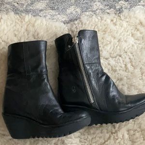 Black Fly London booties